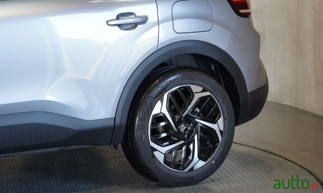 2022' Citroen C4 photo #3