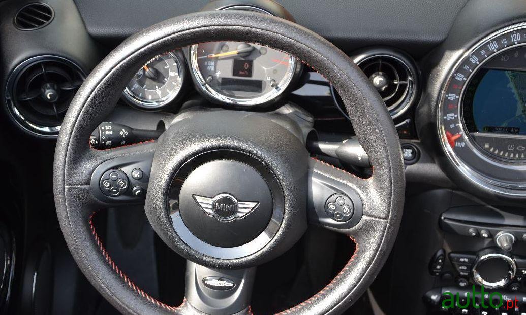 2015' MINI Jonh Cooper Works photo #3