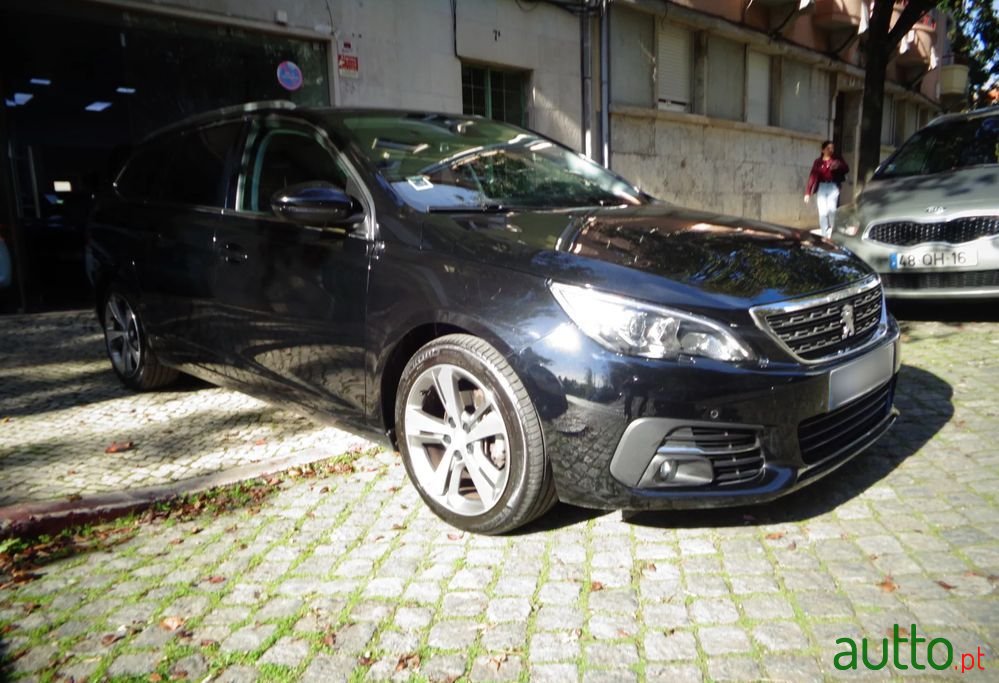 2020' Peugeot 308 Sw photo #4