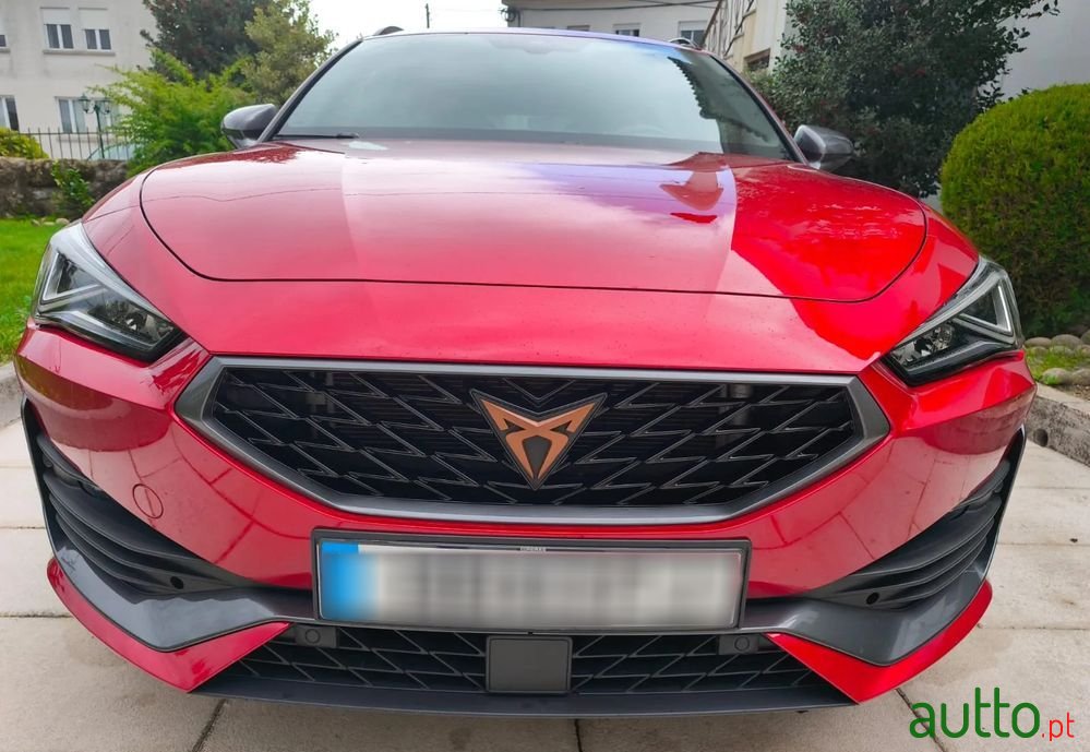 2023' Cupra Leon St 1.4 E-Hybrid Vz Dsg photo #5