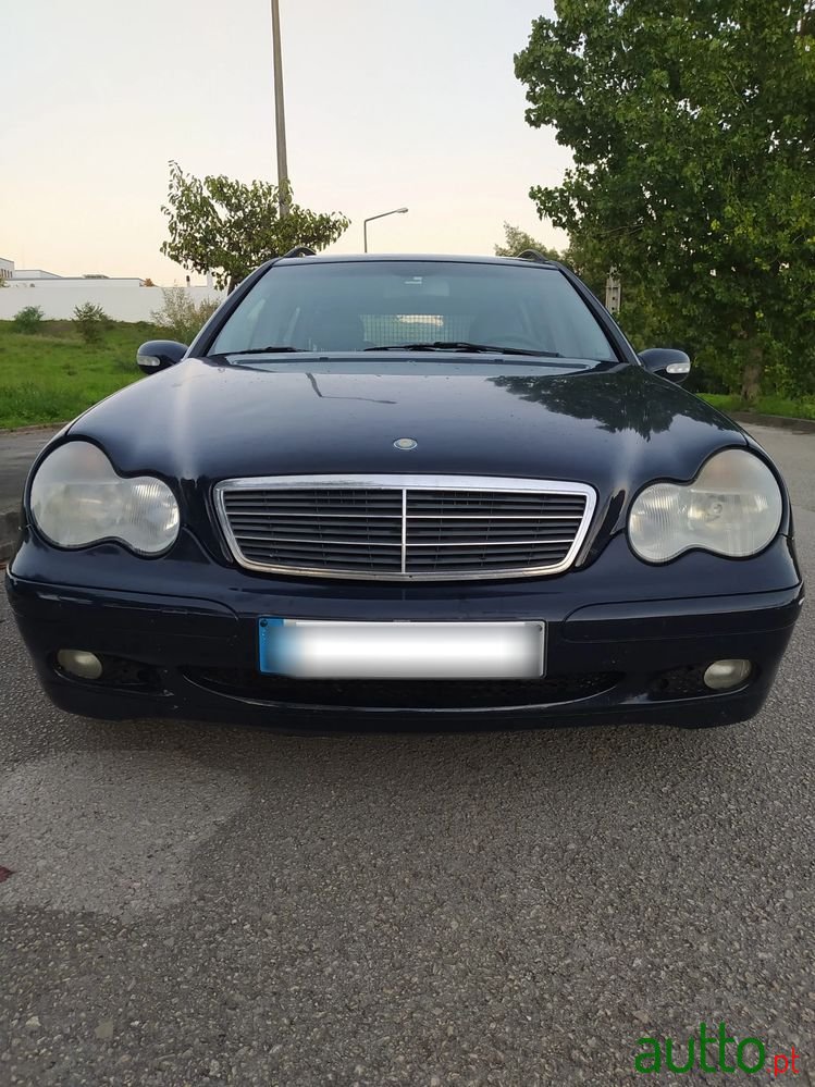 2003' Mercedes-Benz Classe C Cdi Classic photo #1