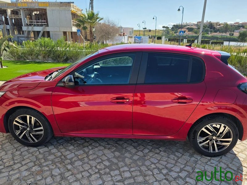 2023' Peugeot 208 photo #4