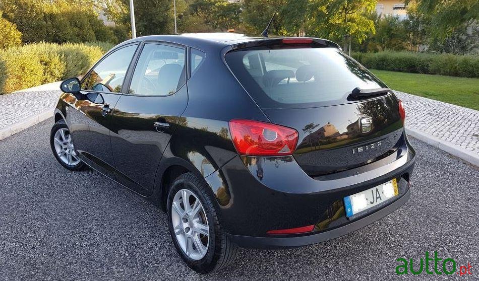 2010' SEAT Ibiza 1.2I Style photo #3