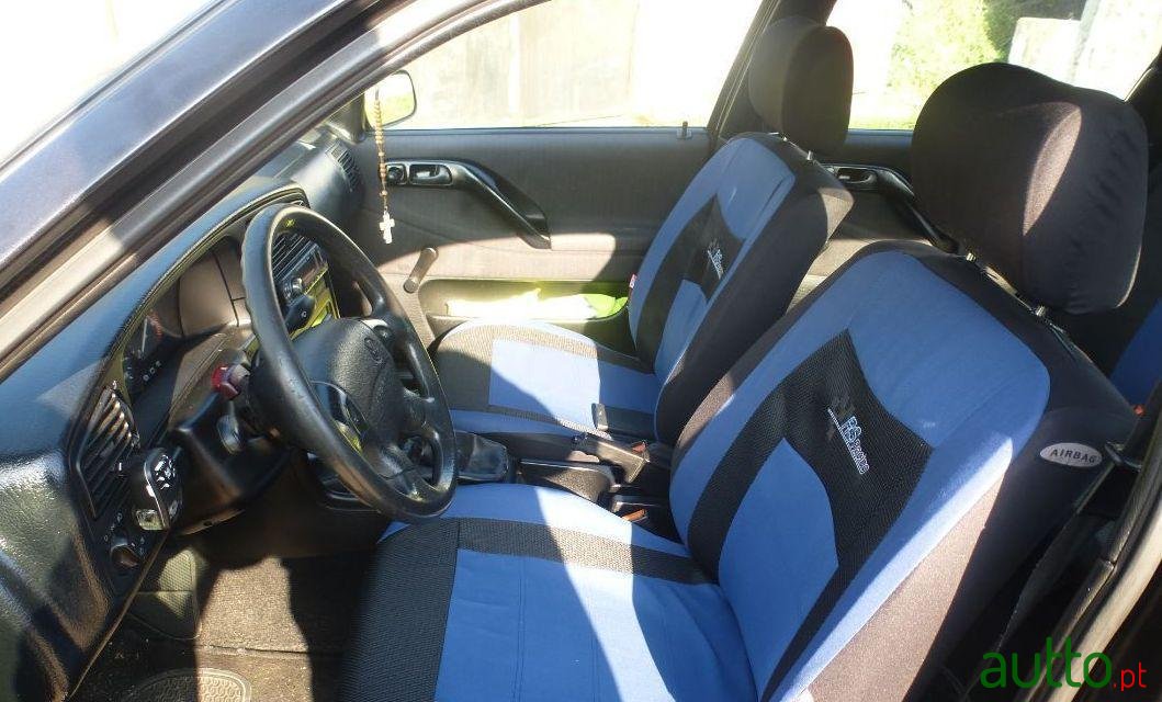 1994' Volkswagen Passat Variant photo #2