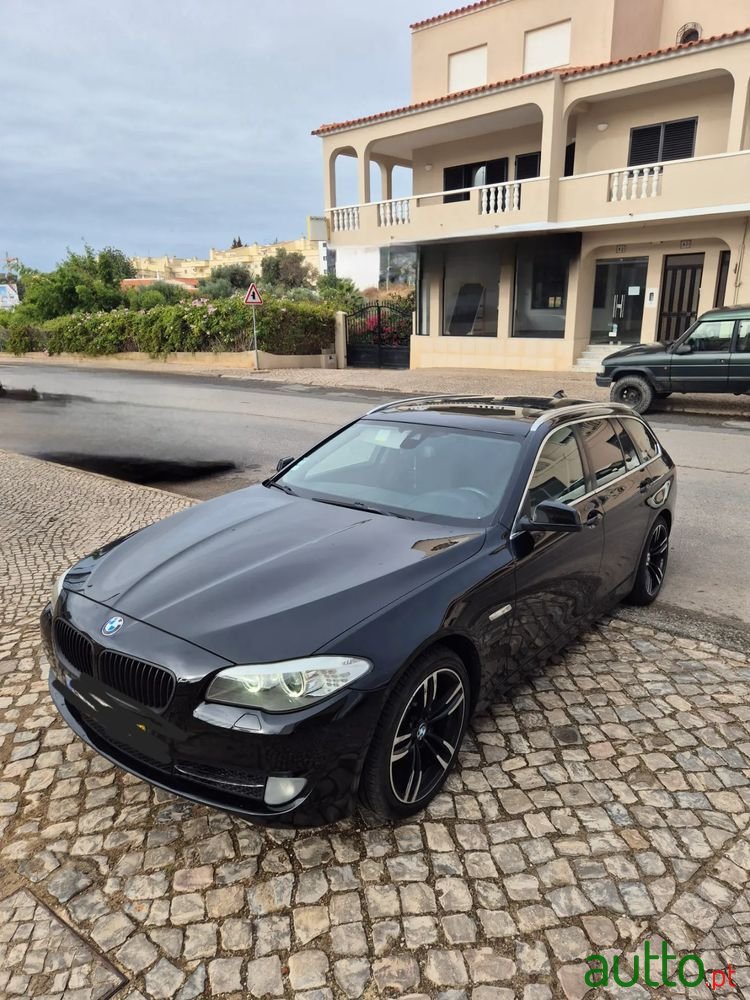 2012' BMW Série 5 D Touring Aut. photo #3