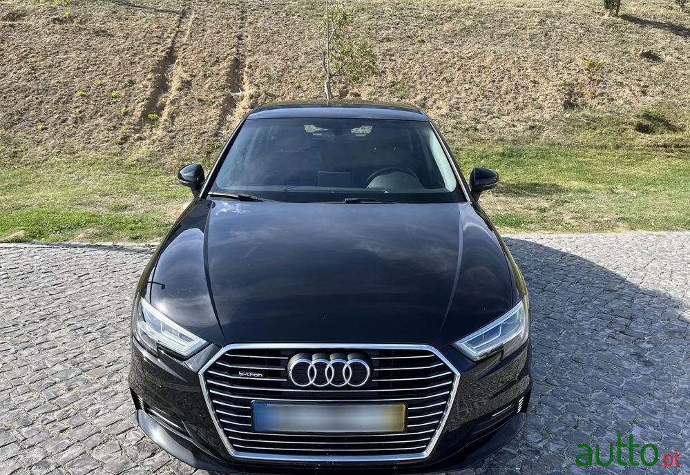 2017' Audi A3 Sportback photo #4