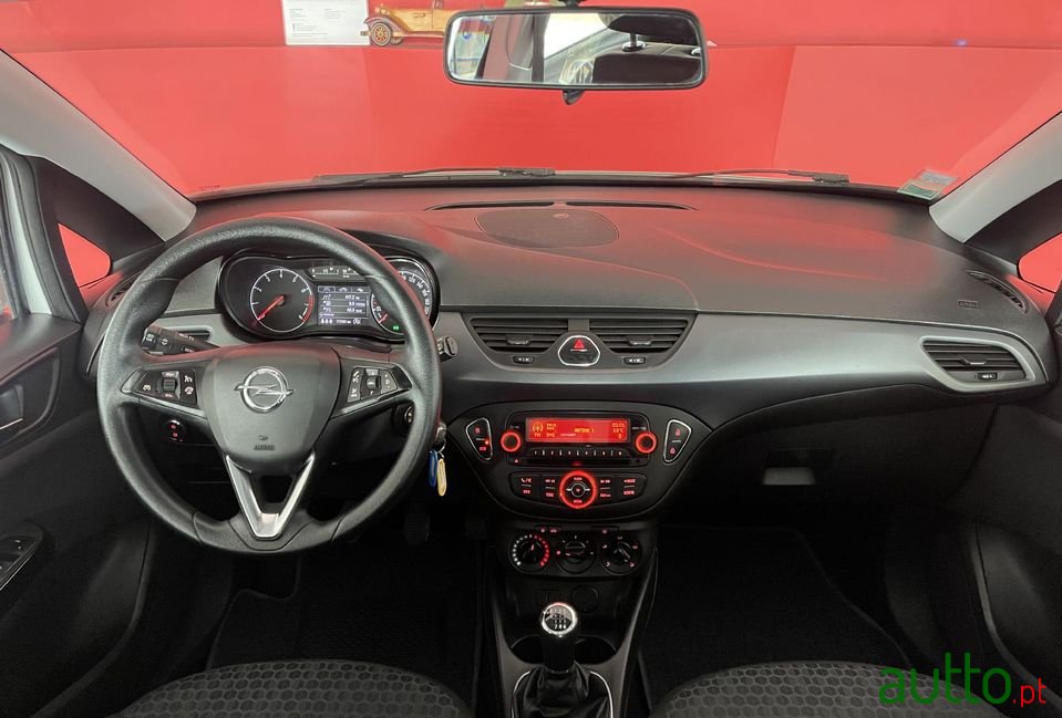 2015' Opel Corsa photo #5