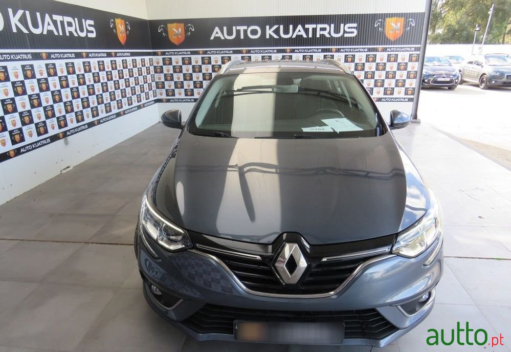 2018' Renault Mégane Sport Tourer photo #5