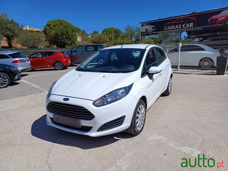 2017' Ford Fiesta 1.0 Ti-Vct Trend photo #1