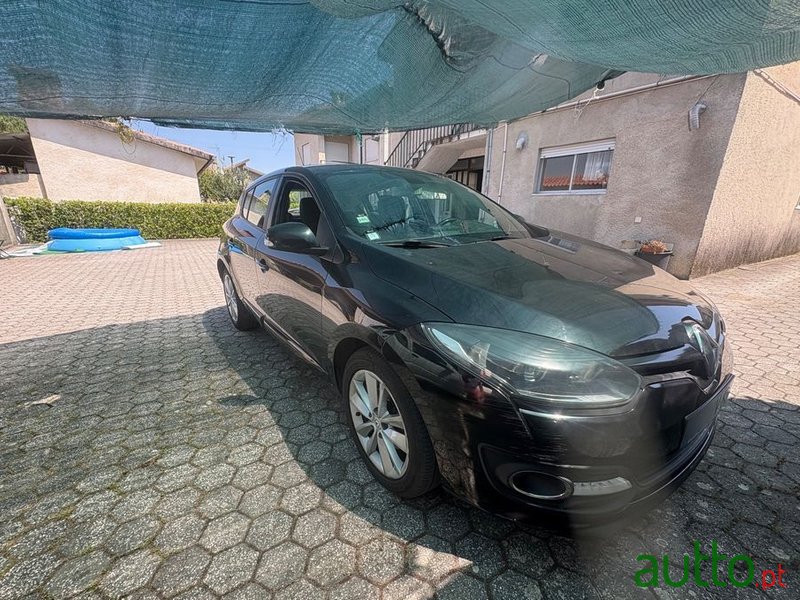 2015' Renault Megane photo #6