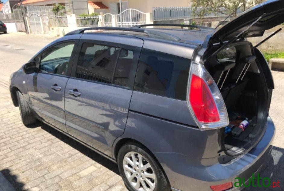 2009' Mazda 5 photo #1