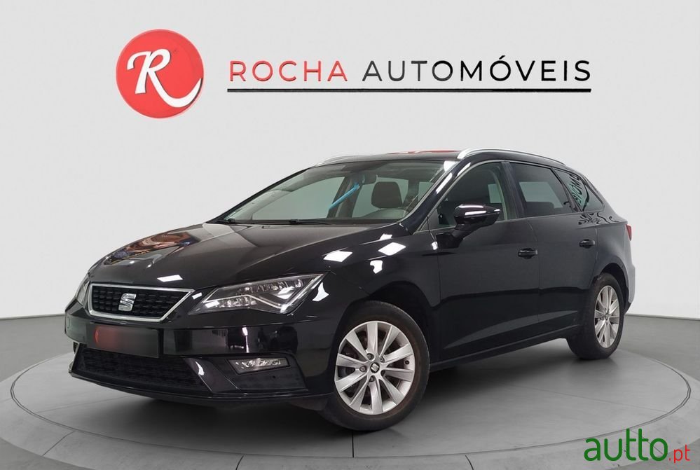 2020' SEAT Leon St photo #1