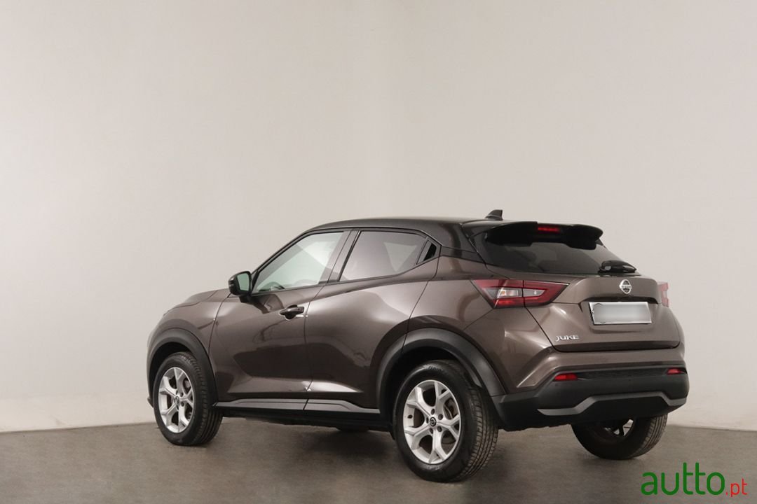 2021' Nissan Juke photo #3