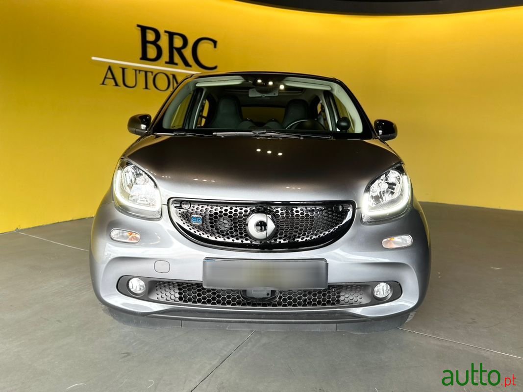 2019' Smart Forfour photo #4