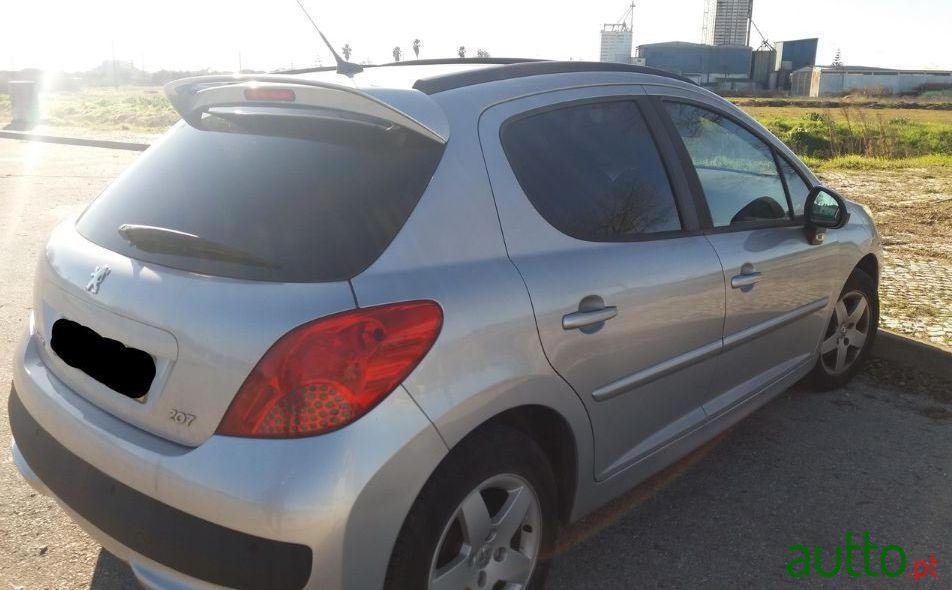 2006' Peugeot 207 Sport 1.4 Tae 16V photo #1