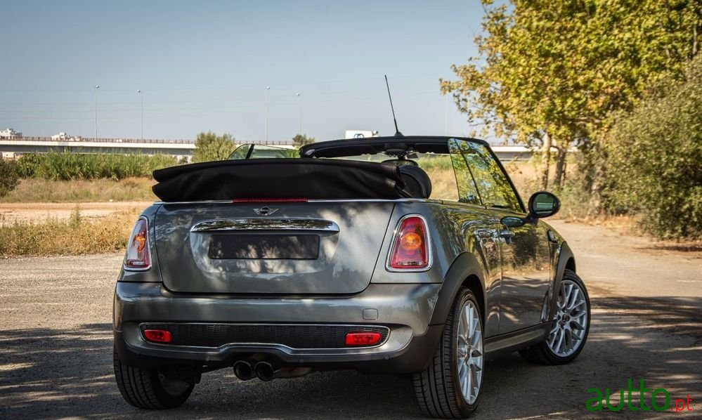 2009' MINI Cooper S Cabrio photo #5
