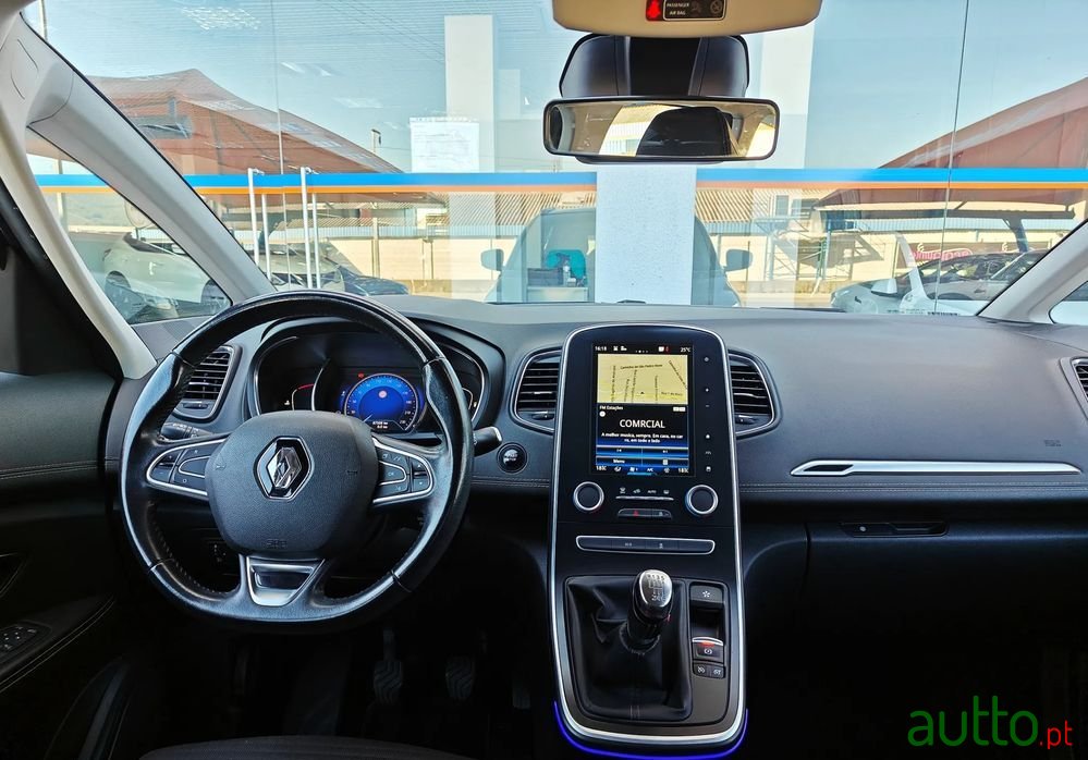 2017' Renault Grand Scenic photo #6