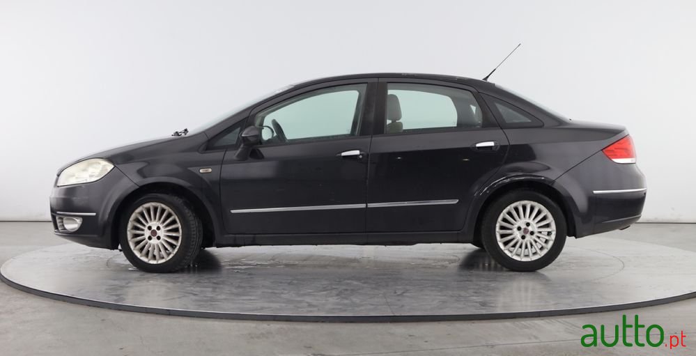 2008' Fiat Linea 1.3 M-Jet Emotion photo #4