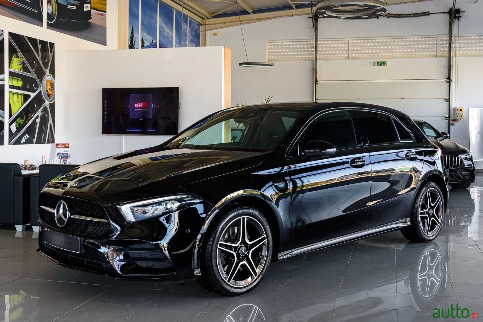 2020' Mercedes-Benz A-250 photo #1