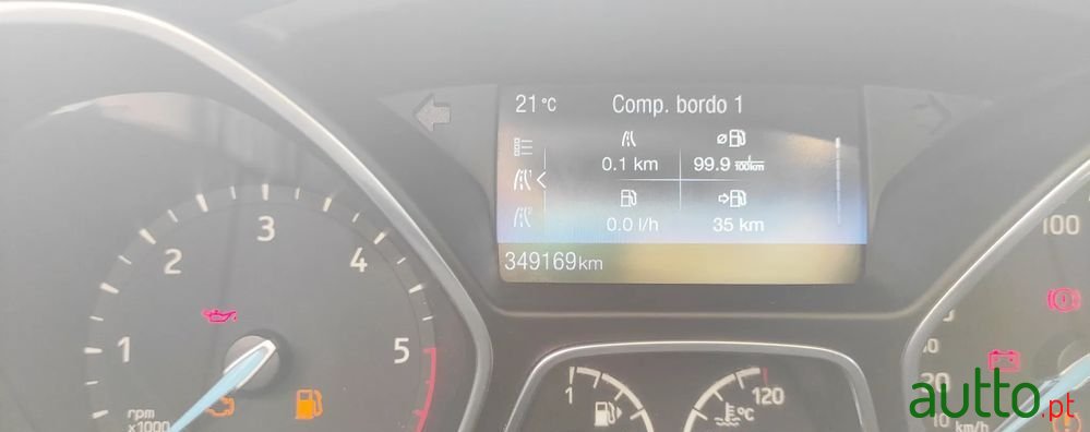 2015' Ford Focus Sw photo #6