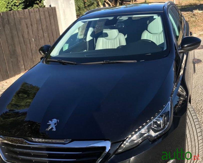 2015' Peugeot 308 Sw photo #1