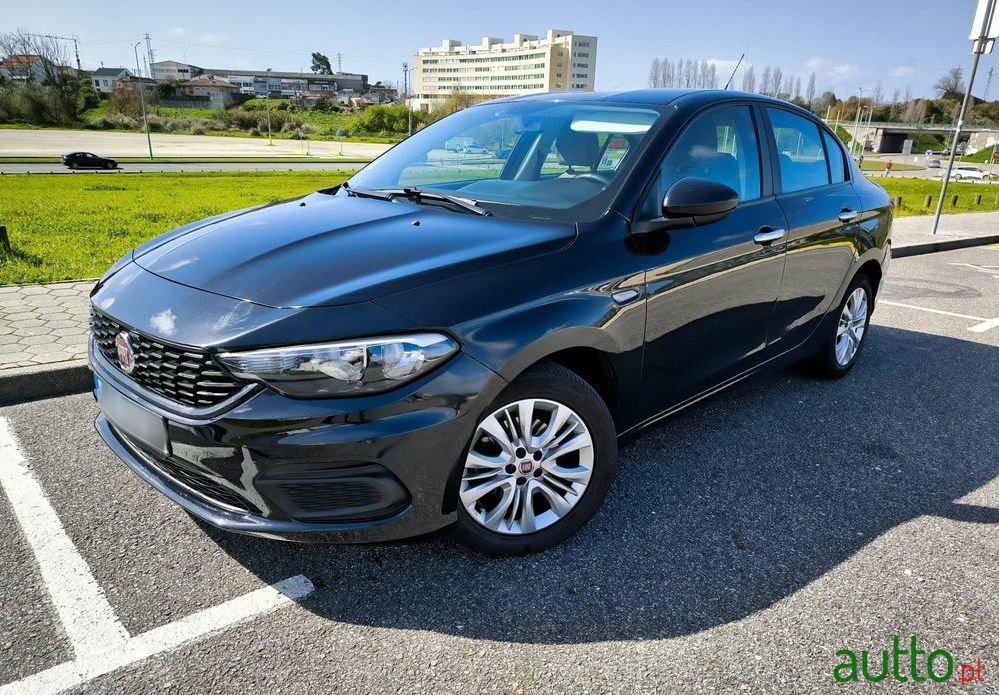 2018' Fiat Tipo photo #1