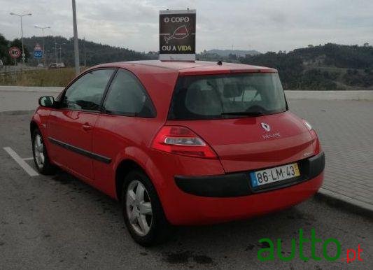 2007' Renault Megane photo #3