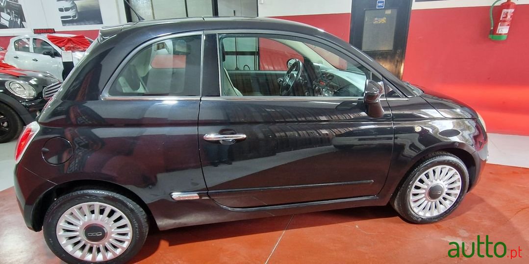 2009' Fiat 500 photo #4