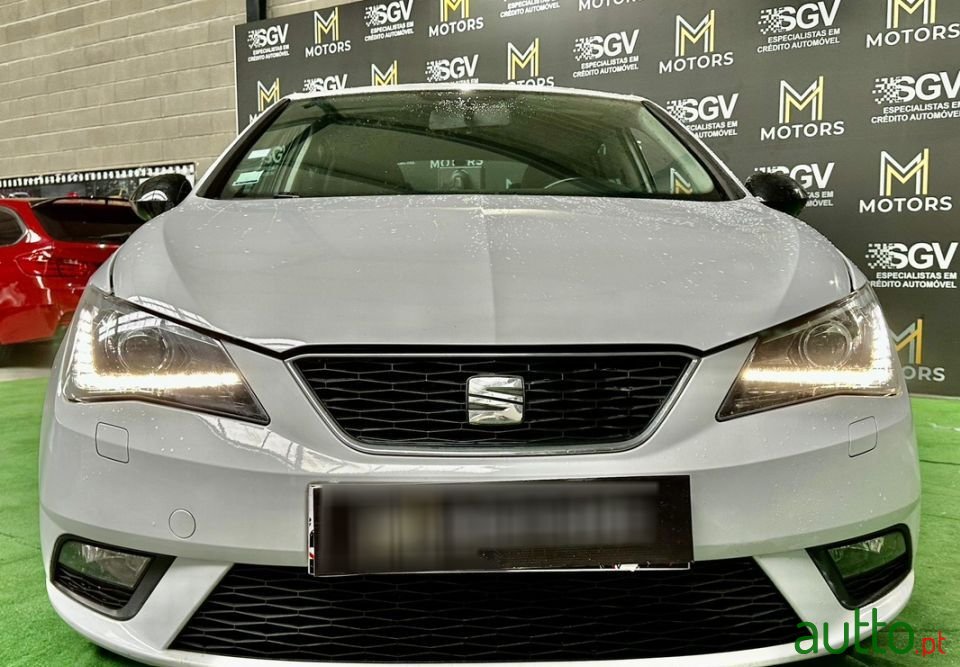 2014' SEAT Ibiza 1.6 Tdi Style photo #2