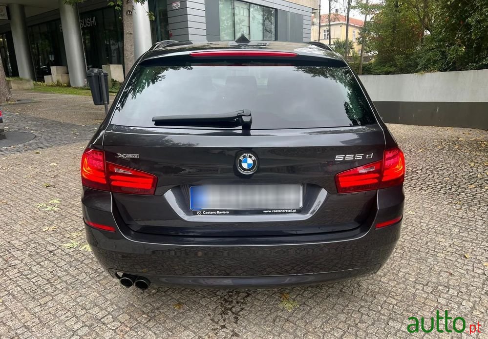 2013' BMW Série 5 D Xdrive Auto photo #4