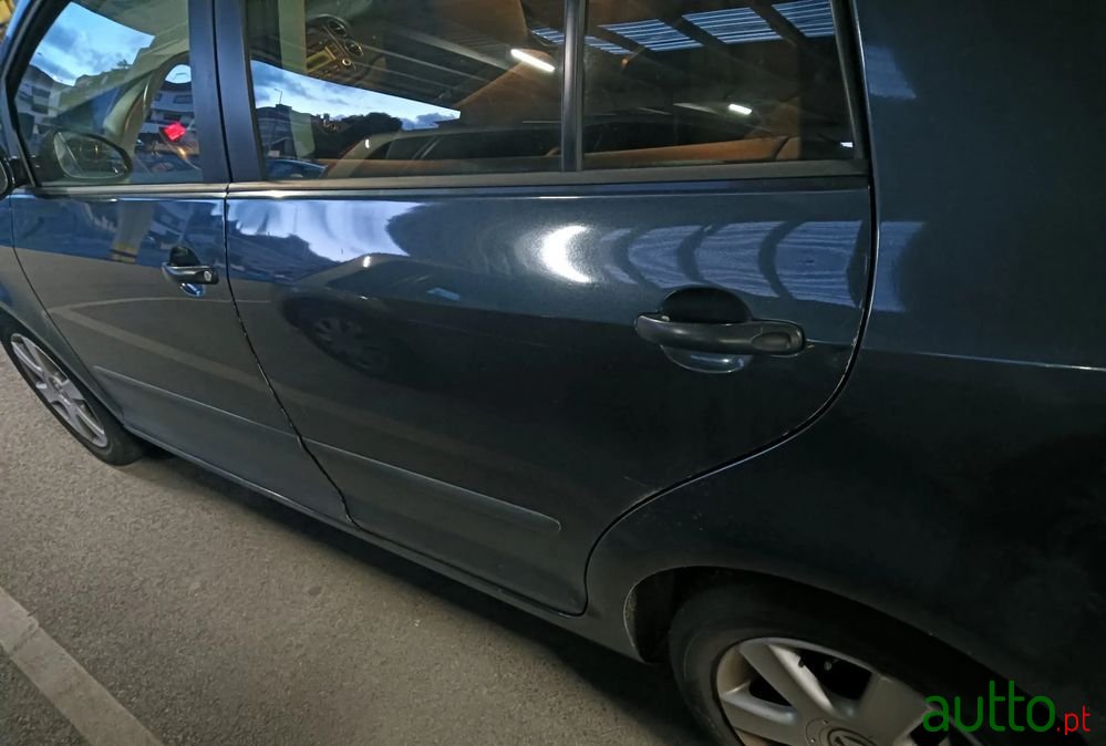 2005' Volkswagen Golf Plus photo #6