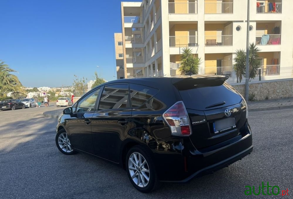 2019' Toyota Prius+ 1.8 Luxury Touch&Go+ photo #2