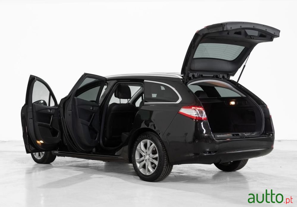 2015' Peugeot 508 Sw photo #5