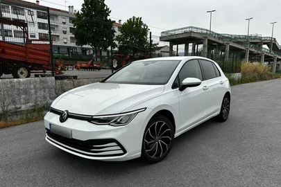 2023' Volkswagen Golf 1.0 Tsi Life