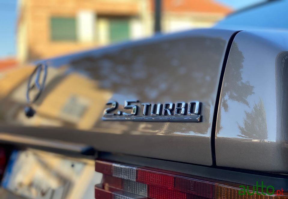 1990' Mercedes-Benz 190 D 2.5 Turbo photo #6