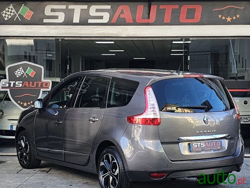 2016' Renault Grand Scenic photo #4
