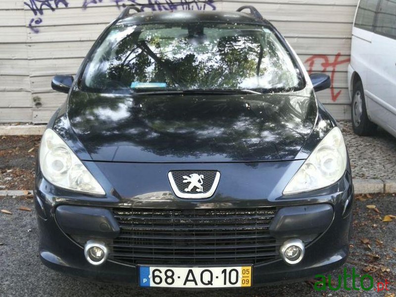 2005' Peugeot 307 photo #2
