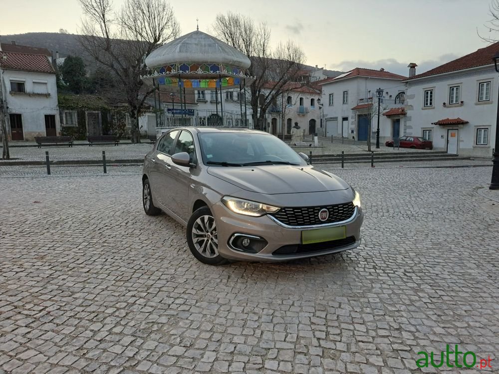 2020' Fiat Tipo 1.6 M-Jet S-Design photo #2