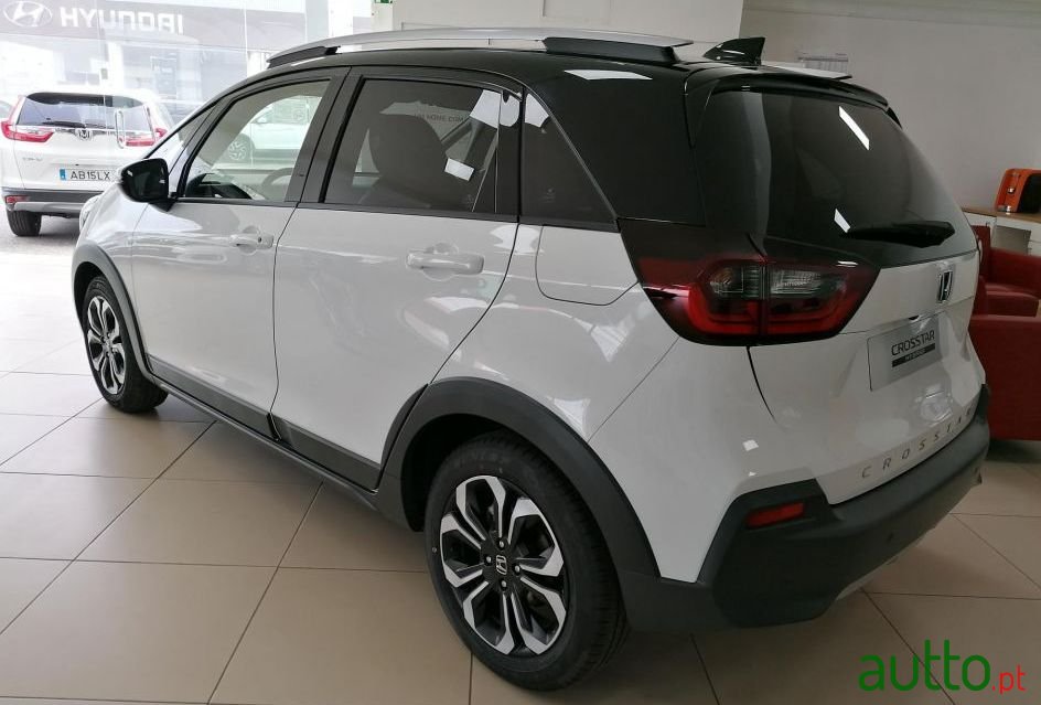 2020' Honda Crosstar photo #1