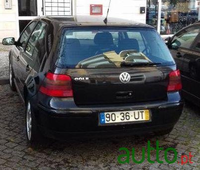 2003' Volkswagen Golf photo #1