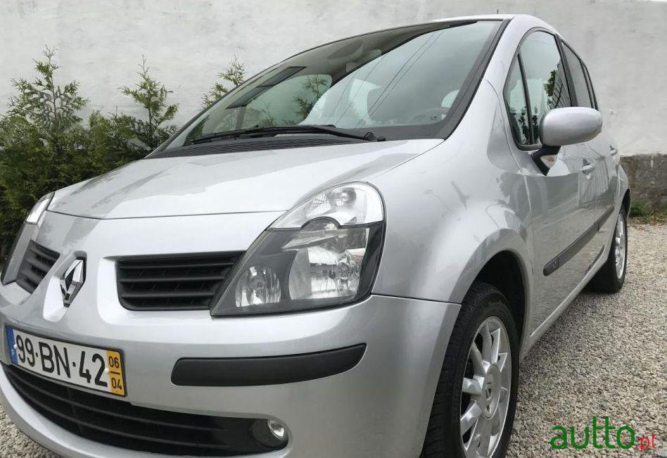 2006' Renault Modus 1.5 Dci Sl Creative photo #2