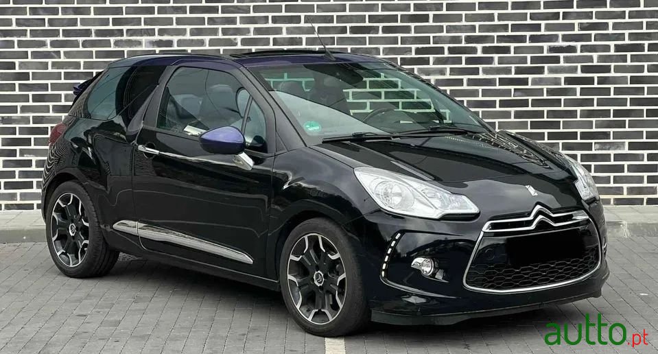 2012' Citroen DS3 photo #4