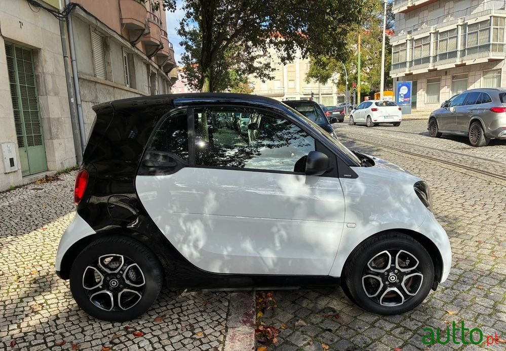 2018' Smart Fortwo photo #4