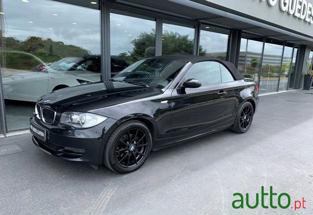 2008' BMW 118 photo #3