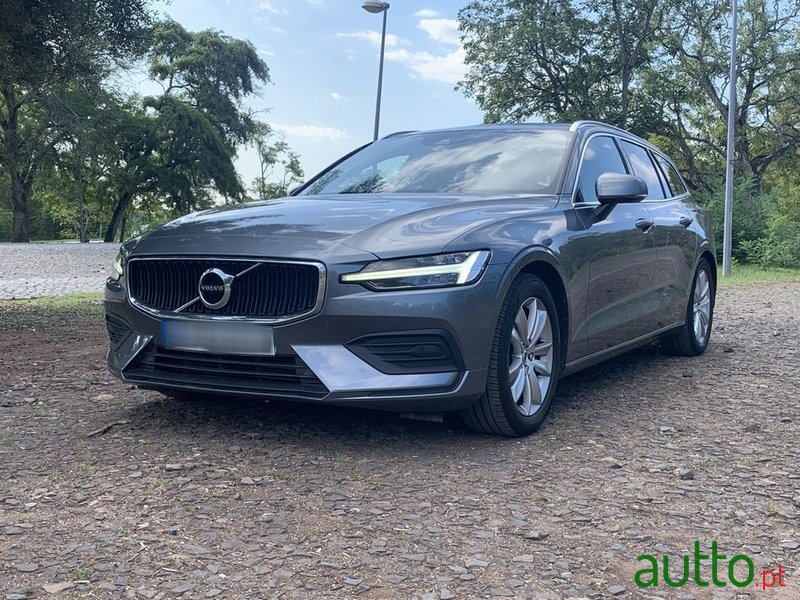 2018' Volvo V60 photo #2