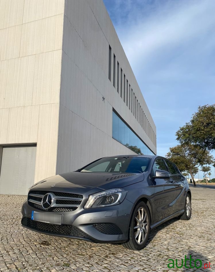 2014' Mercedes-Benz A 180 photo #1
