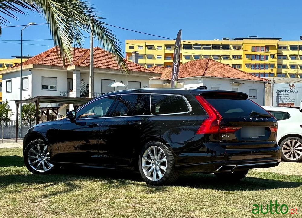 2018' Volvo V90 photo #2