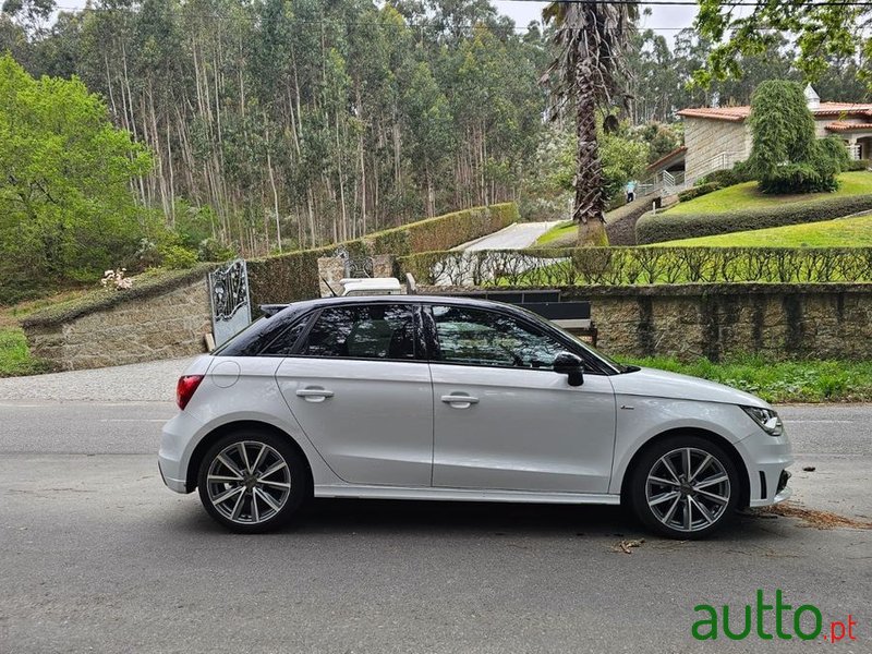 2015' Audi A1 Sportback photo #1