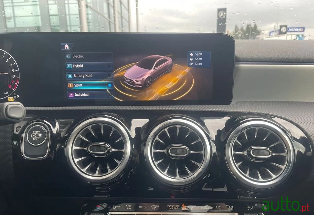 2024' Mercedes-Benz Classe A E photo #5