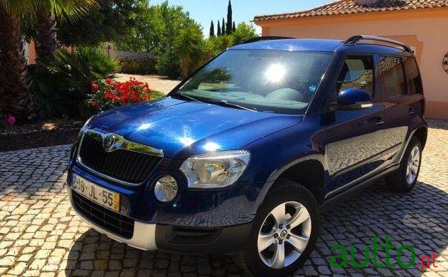 2010' Skoda Yeti Ambition 1.2 photo #1